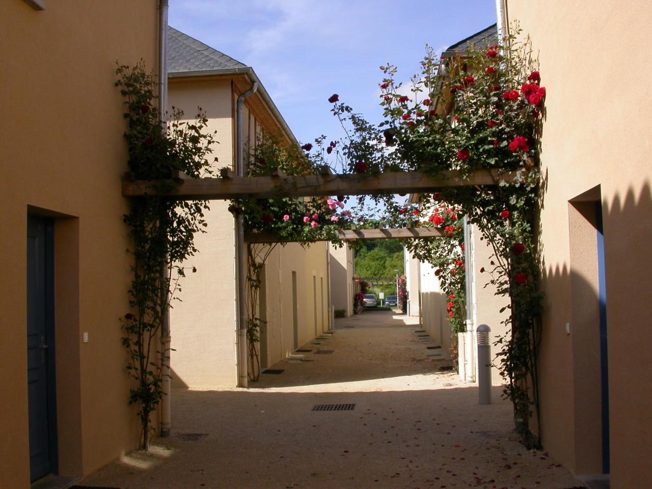 몽티냑 Le Hameau Du Moulin 빌라 외부 사진